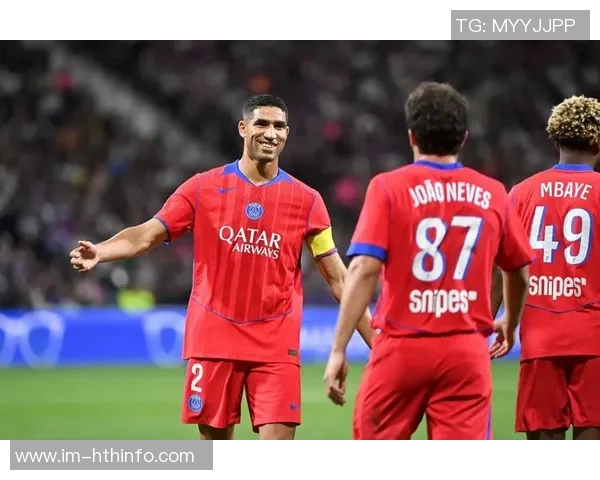 巴黎遭遇重大打击阿什拉夫踩踏事件引发裁判VAR判罚直红牌 巴黎遭遇重大打击阿什拉夫踩踏事件引发裁判VAR判罚直红牌